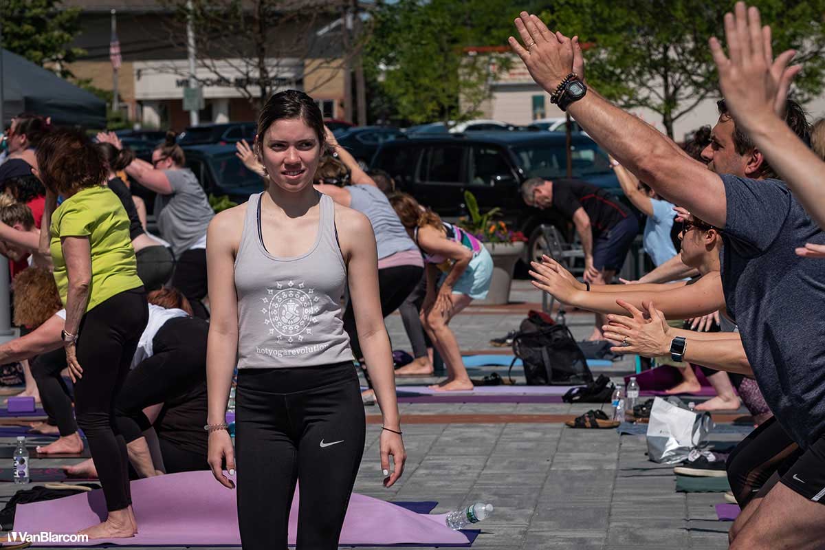 Yoga in the Plaza - Metuchen, NJ